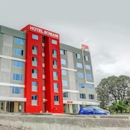 Townhouse Somani Hotel Apta Bagian luar foto