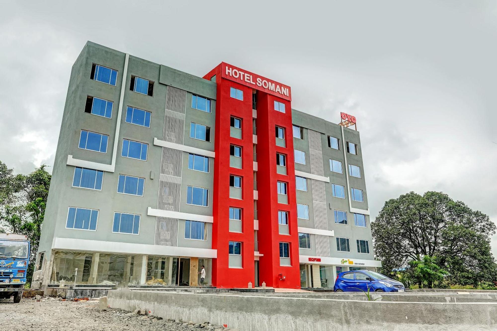 Townhouse Somani Hotel Apta Bagian luar foto